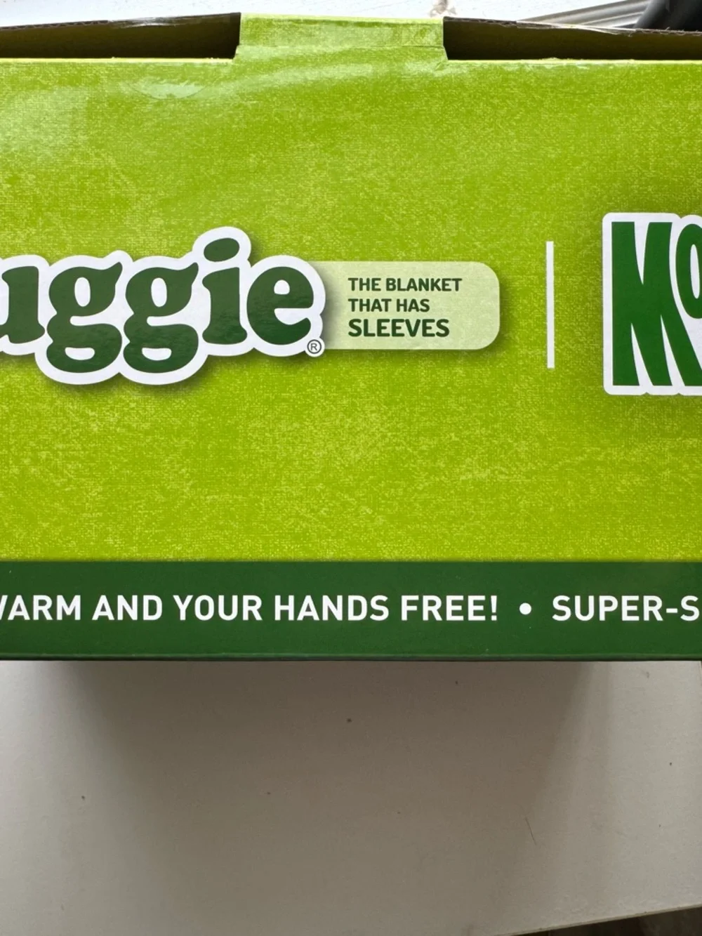 Maggie Mountain Dew Green Sleeve Blanket - Official Brand - Picture 3 of 3